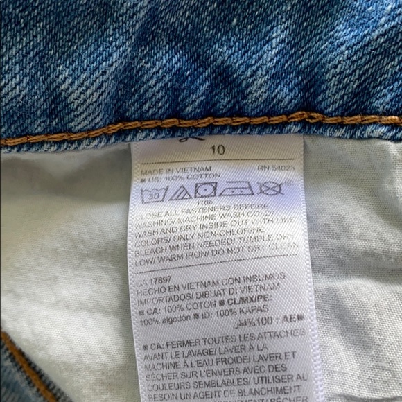 Old Navy Skirt - Picture 3 of 4